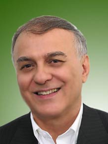 منوچهر صنیع پور اصفهانی